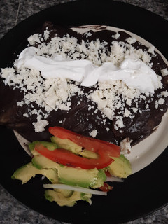 Una foto de Enfrijoladas a mi estilo