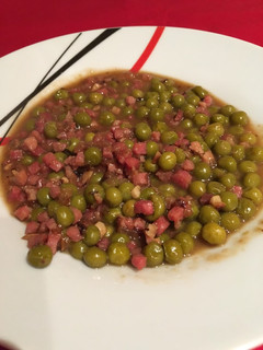 Una foto de Guisantes con jamón