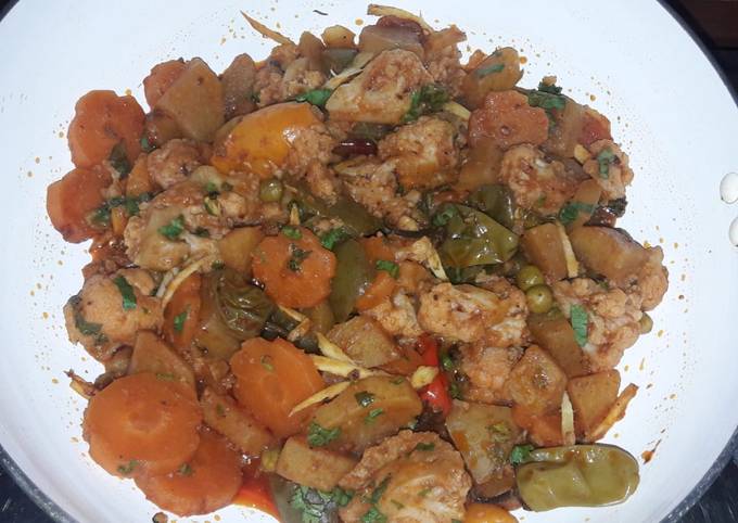 Vegetable koiyla karahi