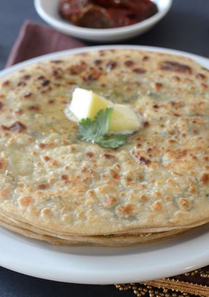 A picture of Aloo Paratha.