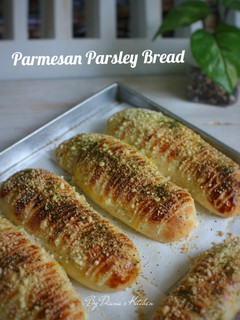 Foto resep Parmesan Parsley Bread