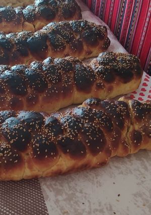 Φωτογραφία της συνταγής Τσουρέκια με σιμιγδάλι