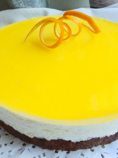 Una foto de Tarta mousse de naranja sin azúcar