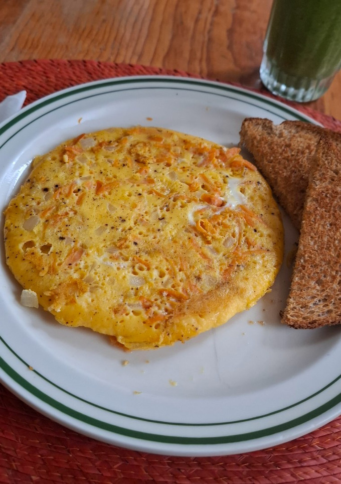Una foto de Tortilla de huevo con zanahoria