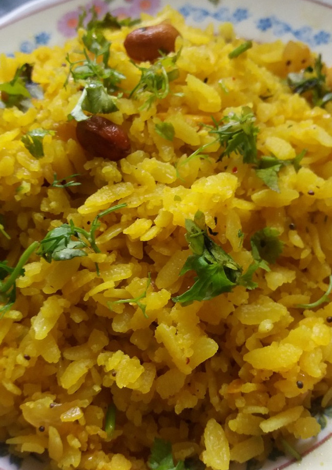 A picture of Kanda poha.