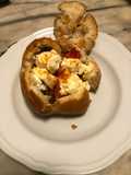 Panino al forno di insalata greca
