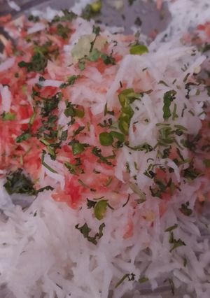 गाजर मूली सलाद(gajar mooli ka salad recipe in hindi) रेसिपी मुख्य फोटो