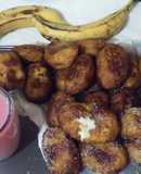 Empanadas de plátano rellenas de manjar blanco