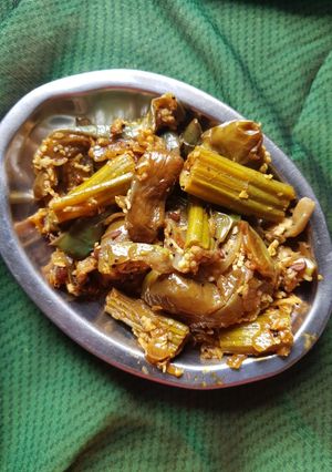 A picture of Brinjal Drumstick Stir fry.