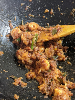A picture of Simple prawn gravy.