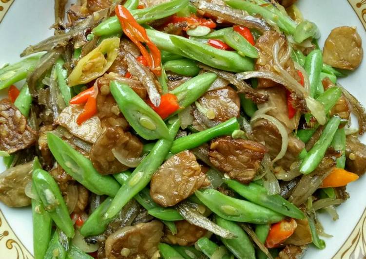 Cara meracik Tumis buncis teri tempe yang nikmat