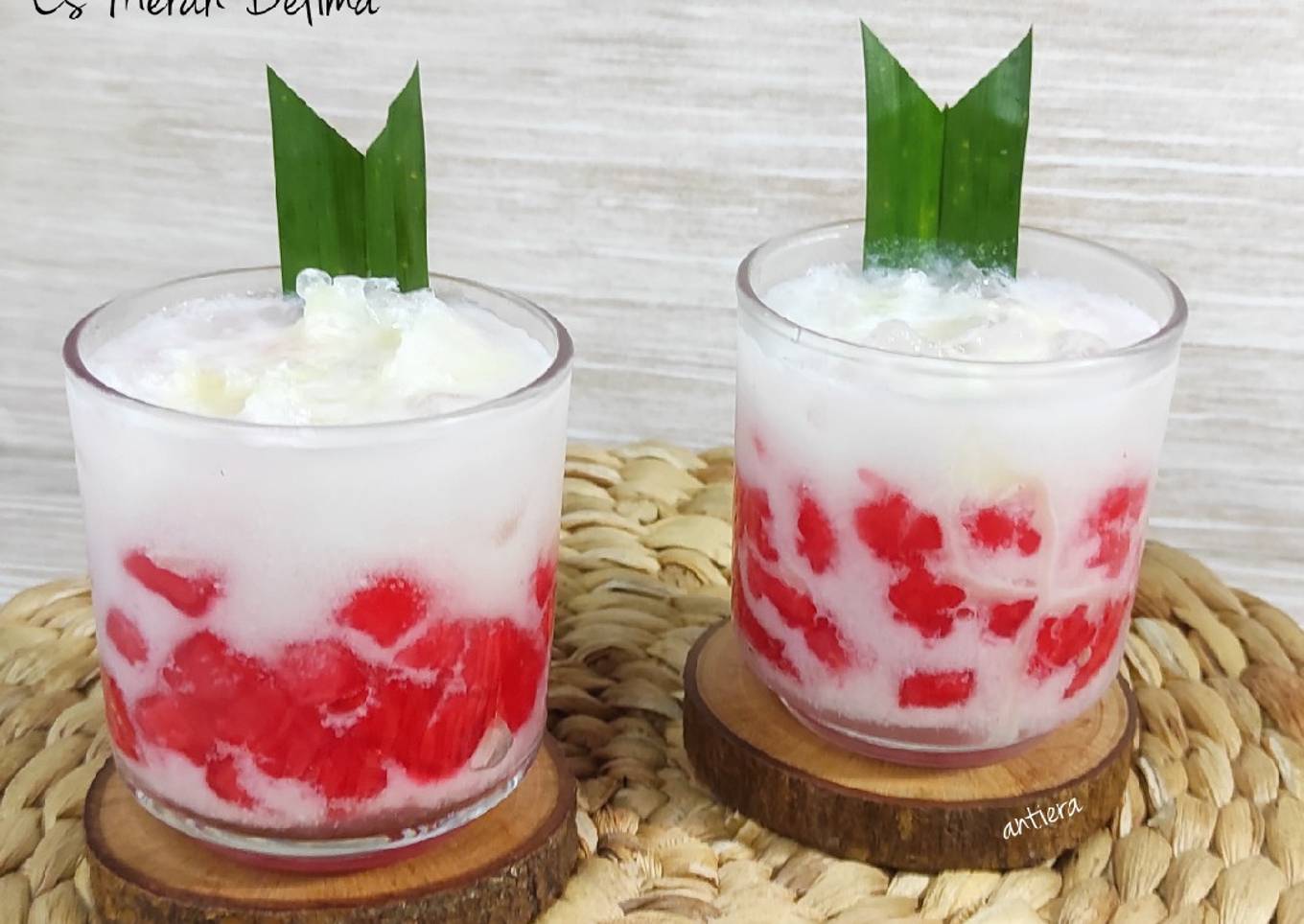 37. Es Merah Delima