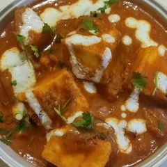 A picture of Paneer Aloo Masala/ Gravy.