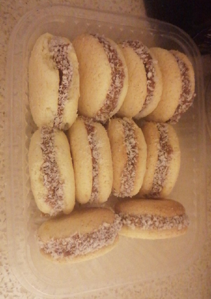 Una foto de Alfajores de maicena