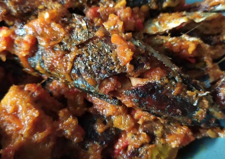 Macam macam Membuat Ikan layang Masak Merah Jadi, Enak