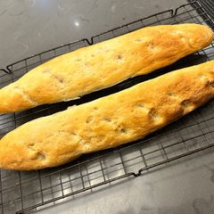 A picture of 5 Hour Baguette - 4 Ingredients and Voilà - Bread :P - Enjoy.