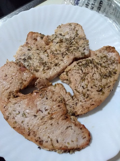 Una foto de Filetes de pavo al ajillo