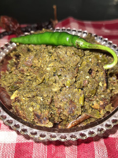 পটলের খোসা বাটা (potoler khosa bata recipe in Bengali) রেসিপির প্রধান ছবি