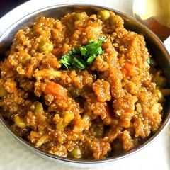 A picture of Quinoa Tawa Pulao.