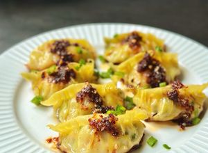 Gambar Pan Fried Dumpling (Half Steam)