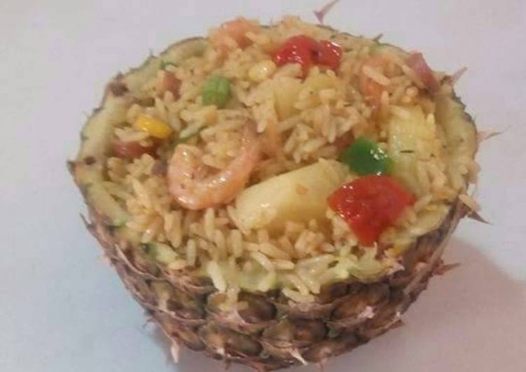 Step-by-Step Guide to Prepare Perfect Fried rice in pineapple