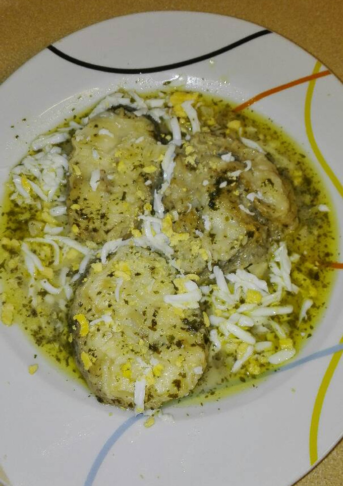 Una foto de Merluza en salsa verde