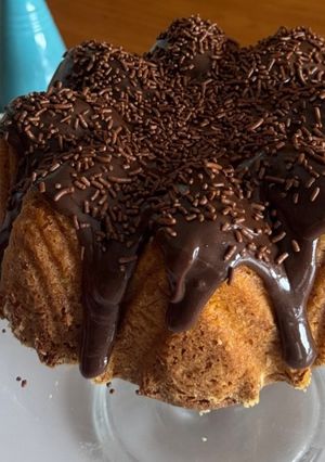 Foto de Bolo de cenoura com cobertura de chocolate