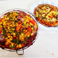 Tandoori veggie pizza A picture of Tandoori veggie pizza.