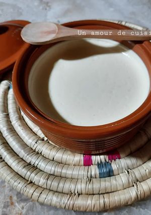 Une photo de Lait caillé maison 🥣🍶