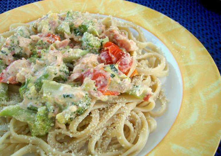 Recipe of Homemade Pasta with broccoli