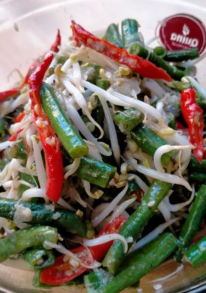 Foto resep Tumis kacang kecambah simpel