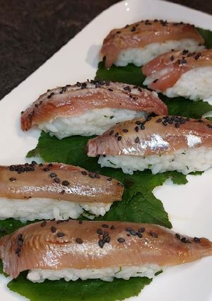Une photo de Sushis 🍣 de sardines