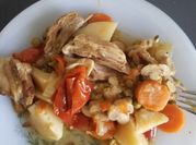 Una foto de paletilla de cordero guisada