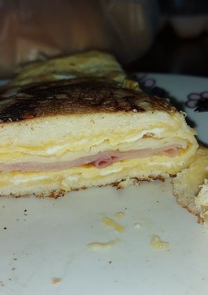 Una foto de Omelette relleno