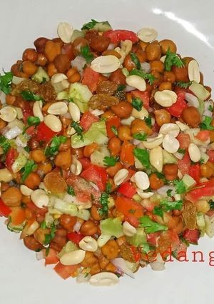 A picture of Black Chana Salad.