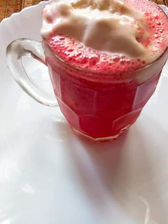 வாட்டர் மெலன் ஜூஸ் வித் ஐஸ்கிரீம் 🍦 (Watermelon juice with icecream Recipe in Tamil) செய்முறை முக்கிய புகைப்படம்
