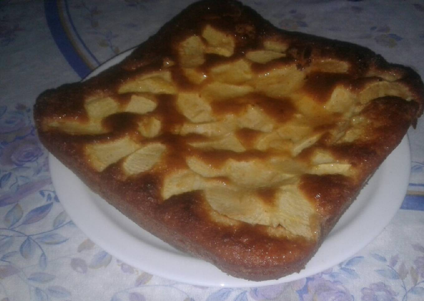 Apple cake