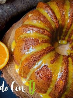 Una foto de 🍊Bundt cake de naranja y queso🧀