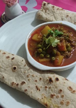 A picture of Qeema Matar Alo.
