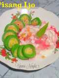 Pisang ijo topping kacang (adaptasi resep dari Sinta Wibisono)