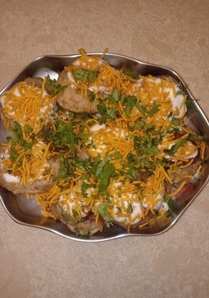 સેવ પૂરી (Sev puri recipe in gujarati) રેસીપી મુખ્ય ફોટો