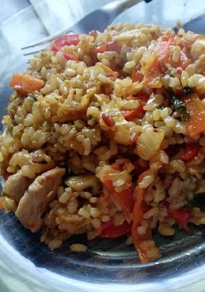 Una foto de Salteado de Verduras y Pollo