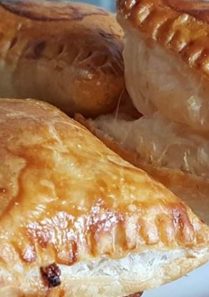 A picture of Creamy chicken patties (Pasties).