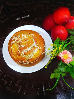 عکسی از دستور کیک شلیل کنجدی