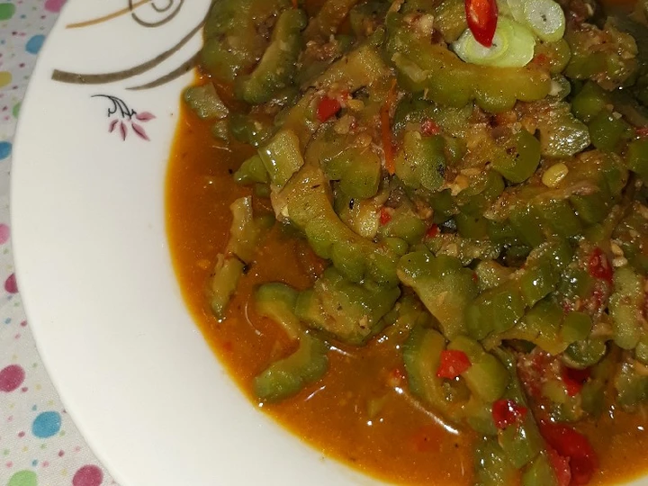 Langkah Mudah untuk Menyiapkan Resep Tumis pare terasi yang Uenak Anti Ribet, Uenak Banget