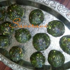 A picture of Paan Laddu.