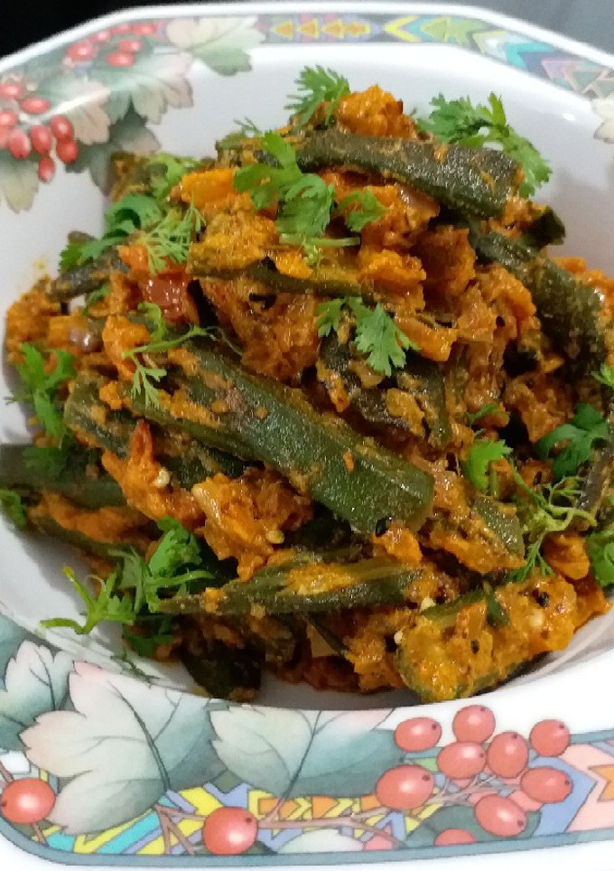 A picture of Achari Dahi Bhindi.