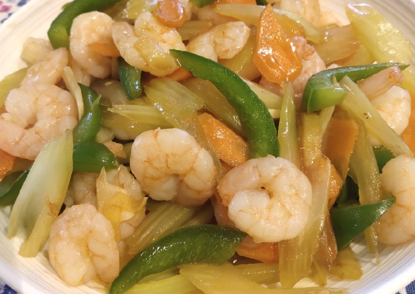 Shrimp with Celery