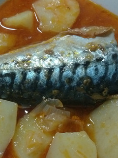 Una foto de Caballa en salsa picante