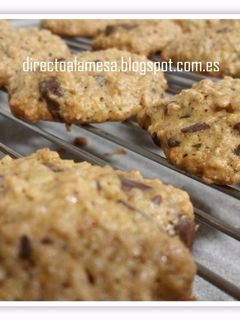 Una foto de Galletas de avena, naranja y chocolate